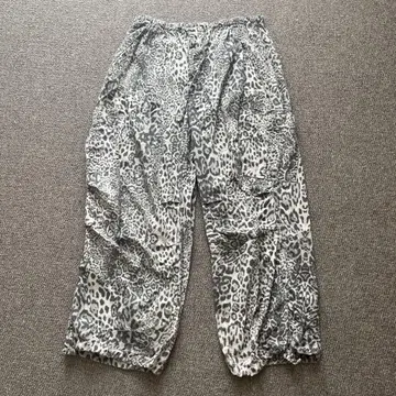 당일 발송 Jaded London 레오파드 무늬 카고 팬츠 XL