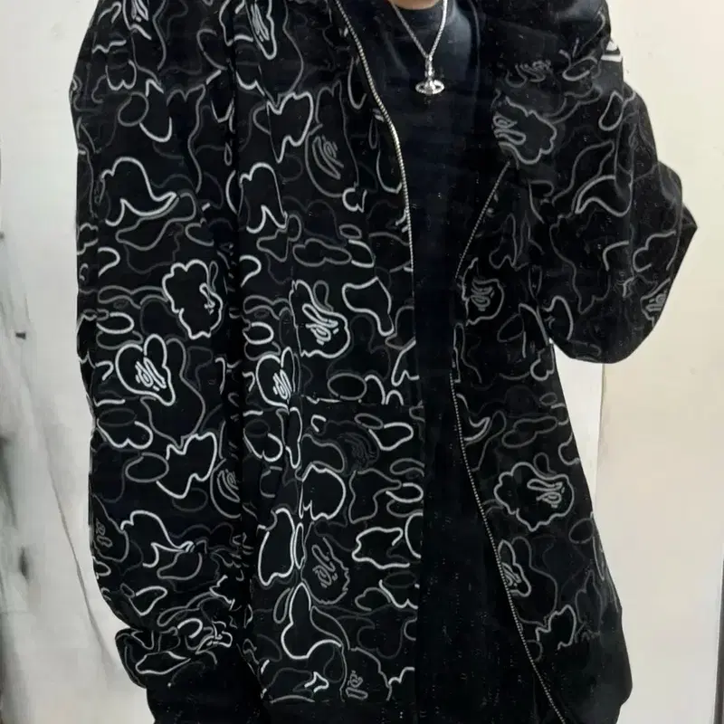 베이프 샤크후드 네온