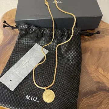 M.U.L. 코인 목걸이