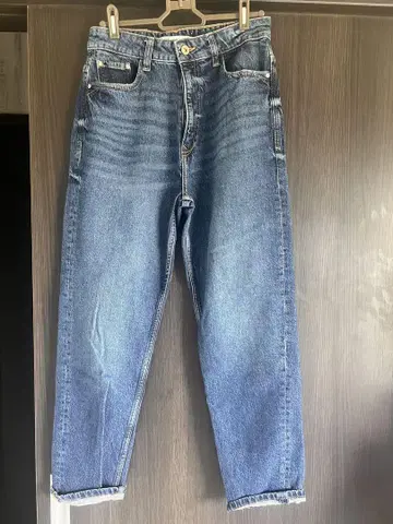 자라 블루 핏 데님 EUR38