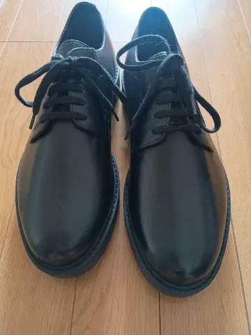 GU 리얼 가죽 포스트맨 신발 블랙 26cm 천연 가죽 미사용 새상품