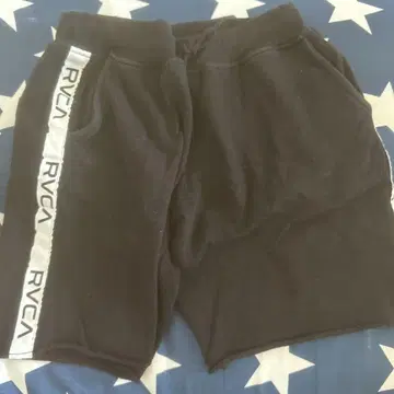RVCA 블랙 숏 팬츠