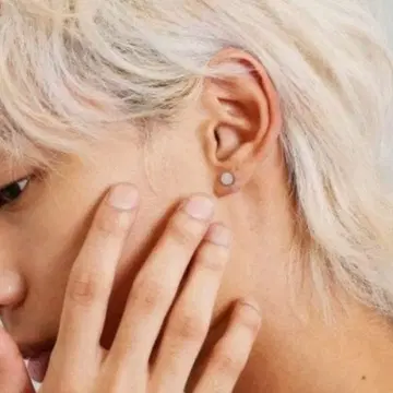 라이온 하트 귀걸이 남성용 원형 코인 스터드
