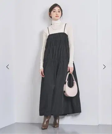 유나이티드 애로우즈 타프타 셔링 원피스
