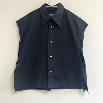 H 뷰티 앤 유스 THOMAS MASON 슬리브리스 셔츠 블랙