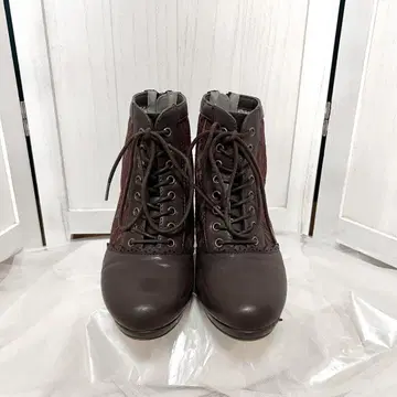 axesfemme 튤 레이스업 부츠