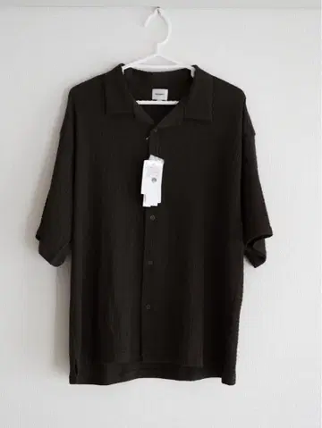 다크 브라운 반팔 셔츠 미사용