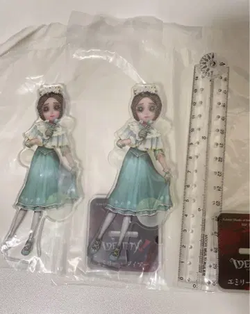 제5인격 IdentityV 의사 에밀리 다이어 아크릴 스탠드