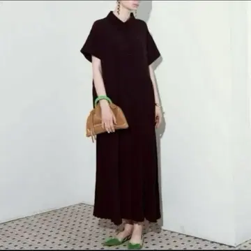 manana suerte 비대칭 플리츠 원피스 블랙