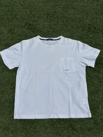 BLACK LABEL 화이트 T셔츠 포켓 부착