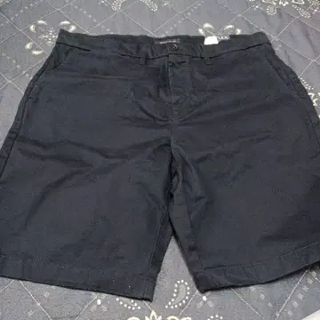 TOMMY HILFIGER 네이비 숏 팬츠 36인치