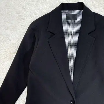 MURUA 캐주얼 블레이저 블랙 스트라이프 안감