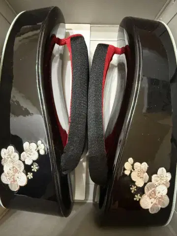 후리후리 일본 나막신 유카타 블랙 레드 통굽 기모노 조리 벚꽃
