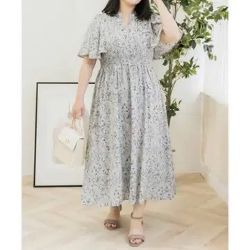 clette 꽃무늬 케이프 소매 원피스