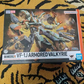 HI-METAL R VF-1J 아머드 발키리 리바이벌 Ver.