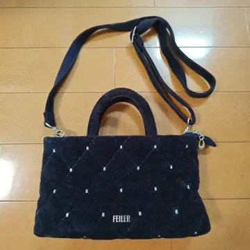 FEILER 네이비 퀼팅 숄더백