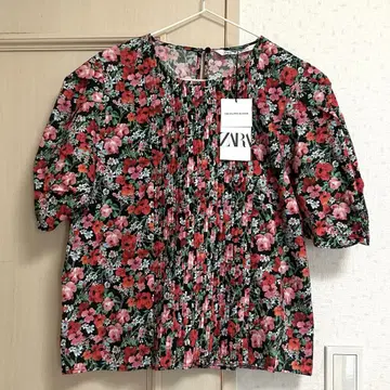 [새 상품] ZARA 꽃무늬 블라우스 빨간색