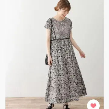 어반 리서치 써니 라벨 보타니컬 프린트 프렌치 원피스 롱 기장