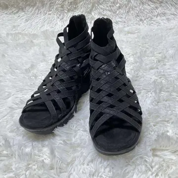 새상품급 스케쳐스 글래디에이터 샌들 통굽 메쉬 블랙 25cm
