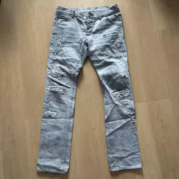 카즈유키 쿠마가이 데님 팬츠 데미지 가공