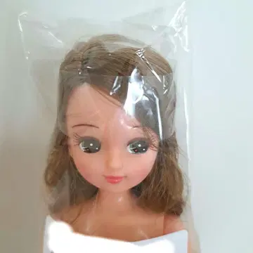 조금 레어! 오타노시미 인형 리카짱