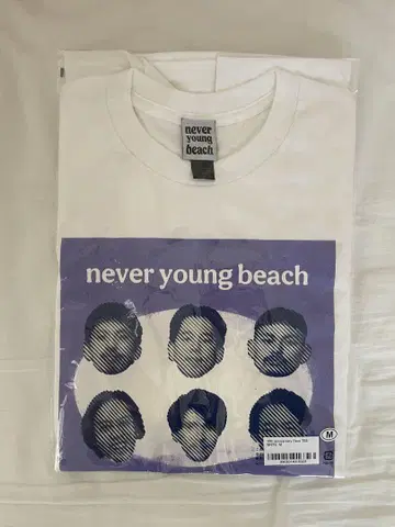 never young beach Face 티셔츠 M 사이즈