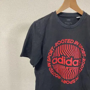 adidas 아디다스 반팔 티셔츠 블랙 로고 피치티