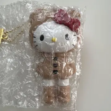 헬로키티 전시회 시크릿 마스코트 참 A 곰 수트 곰 미사용 새상품
