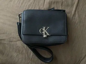 Calvin Klein Jeans 숄더백