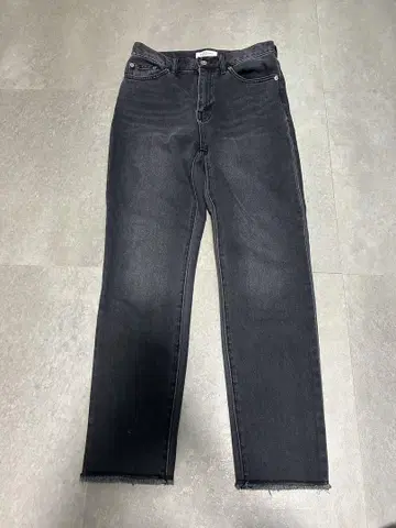 Le Denim SLOBE 블랙 데님 38