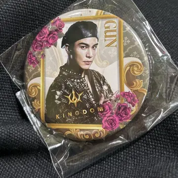 3대째 JSB KINGDOM 캔뱃지 실사 이와타 타카노리
