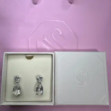 스와로브스키 메스메라 드롭 귀걸이
