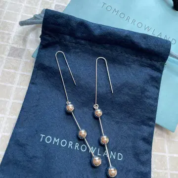 TOMORROWLAND 실버 롱 귀걸이