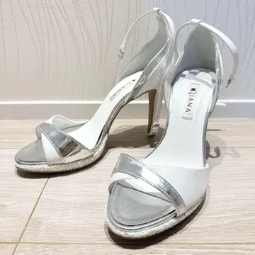DIANA 23.5cm 뮬 하이힐 샌들 스트랩 탈부착 가능