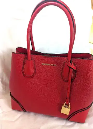 MICHAEL KORS 레드 핸드백