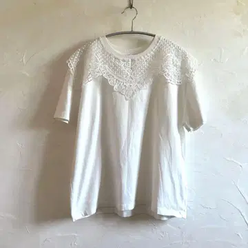 자라 레이스 모티브 티셔츠 사이즈 M 디자인 티셔츠