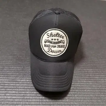Shelter MAD FOR FAME 메쉬 캡 OTTO 바디