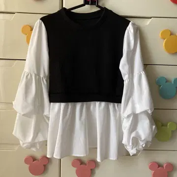 벌룬 슬리브 긴팔 셔츠 블랙과 화이트