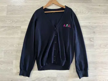새상품급 A.P.C. 여성용 가디건 로고 자수 L 사이즈