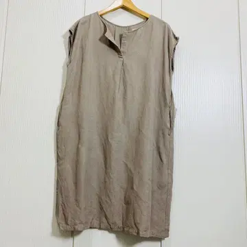 어반 리서치 도어즈 린넨 V넥 프렌치 슬리브 원피스 린넨