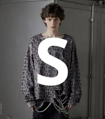[GRANCY] 올 패턴 큐빅 그래픽 롱T S