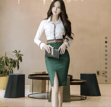 미사용 새상품 블라우스