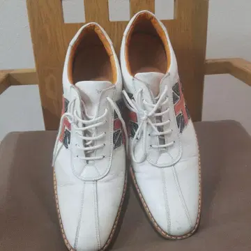 까스텔바작 유니언 잭 패턴 가죽 스니커즈 27.5cm