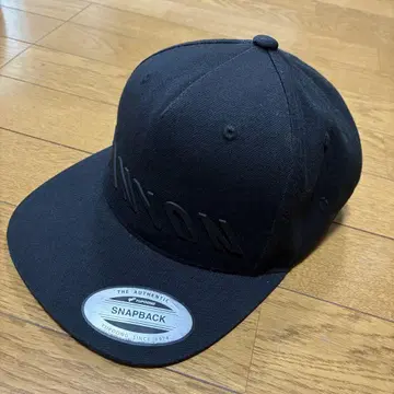 CANYON 캐니언 블랙 스냅백 캡 입체 로고