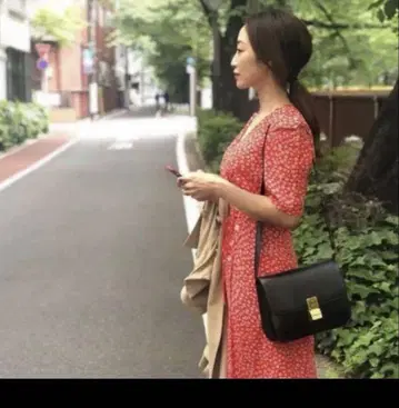 새상품급 rouje paris 34 카미사키 메구미 착용 카슈쿨 원피스