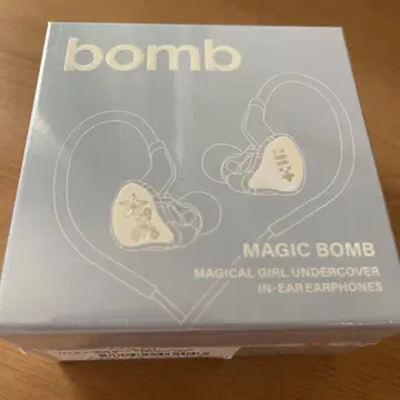 ILLIT bomb Merch ver 이어모니 이어폰