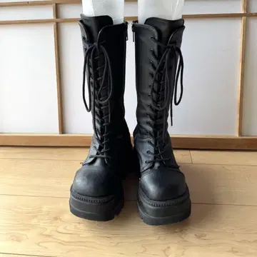 데모니아 부츠