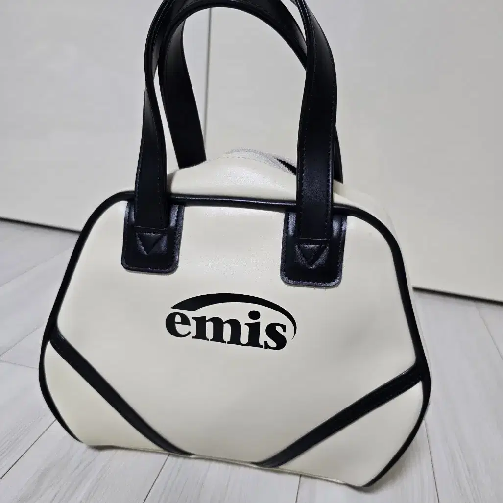 emis VINTAGE TOTE BAG - BLACK