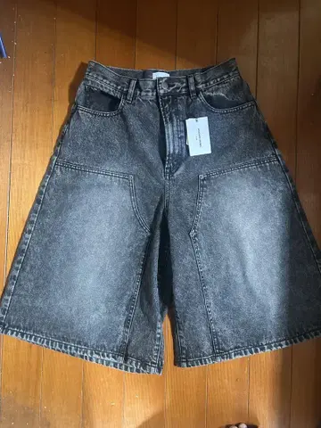 ANDER PUNK 다크 그레이 데님 숏팬츠