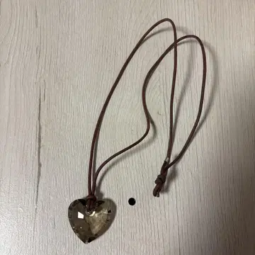 하트 모양 크리스탈 목걸이